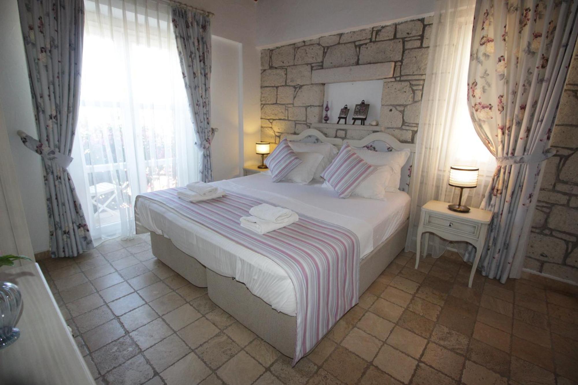 Alanarin Konak Alacati Exterior photo